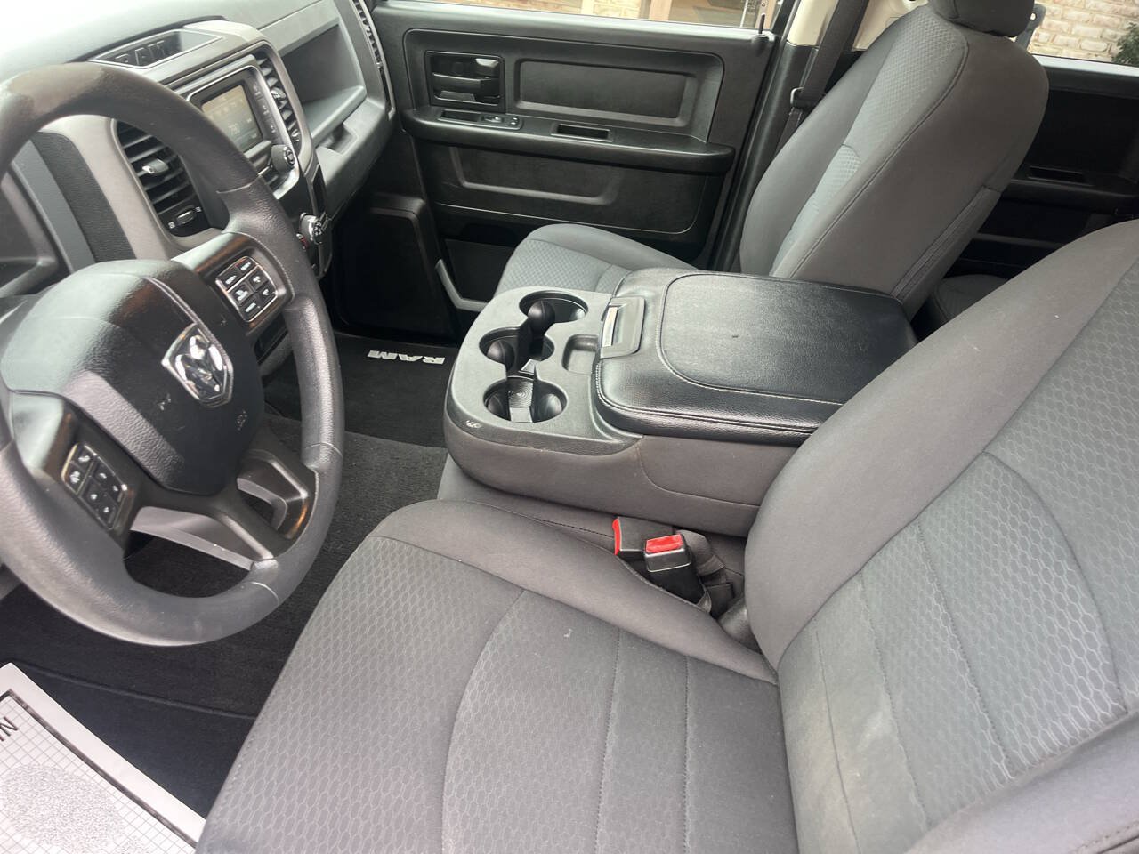 Used 2019 RAM 1500 Express w/ Express Value Package AWD/4WD image 29
