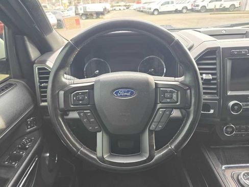 Used 2020 Ford Expedition Limited image 11