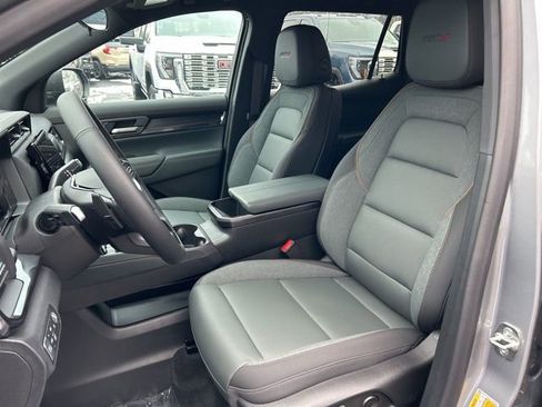 New 2026 GMC Terrain AT4 AWD/4WD image 22
