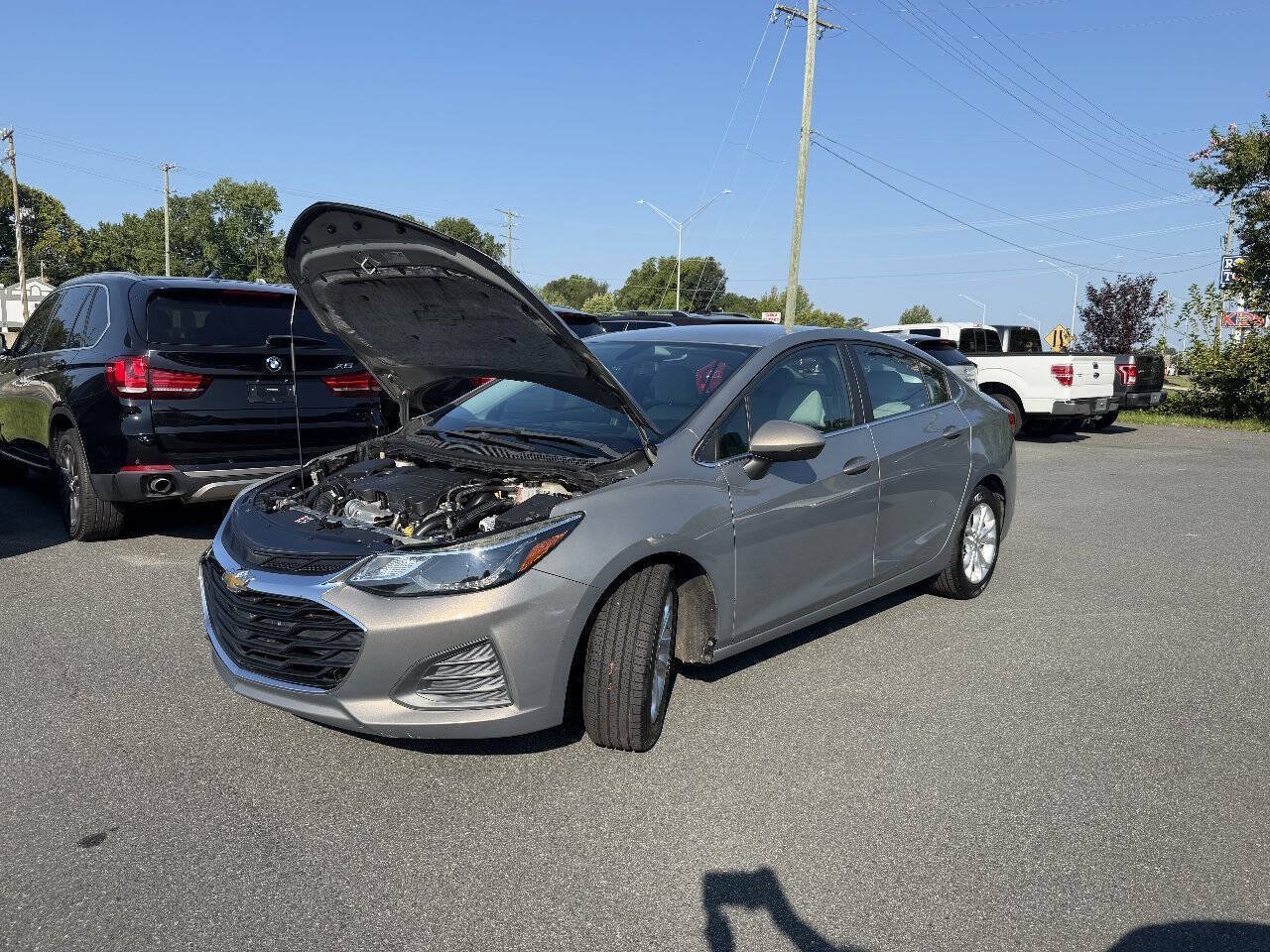 Used 2019 Chevrolet Cruze LT FWD image 23