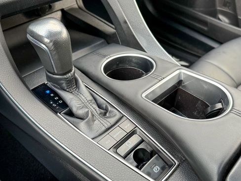 Used 2019 Toyota Avalon XLE image 20