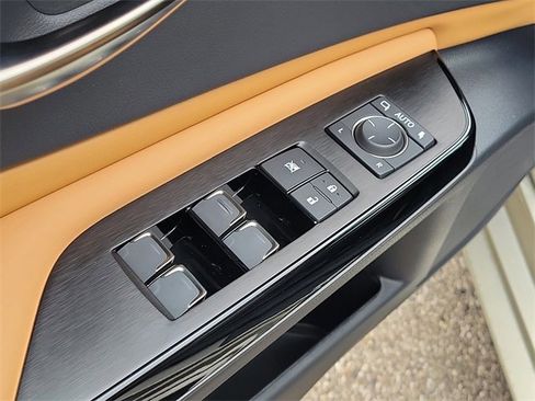 New 2025 Lexus ES 350 w/ Premium Package image 20