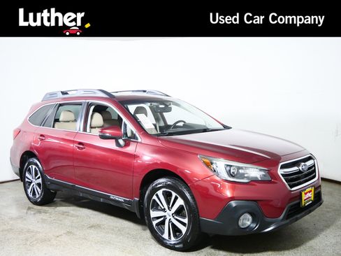 Used 2018 Subaru Outback 2.5i Limited AWD/4WD image 1