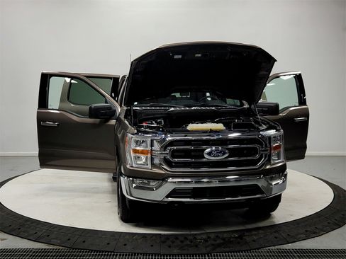 Used 2023 Ford F150 XLT w/ Equipment Group 301A Mid image 10