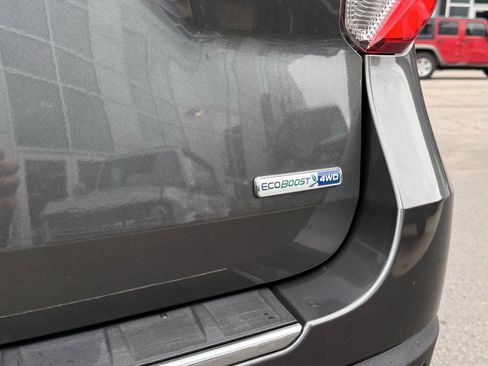 Used 2020 Ford Explorer Limited image 12