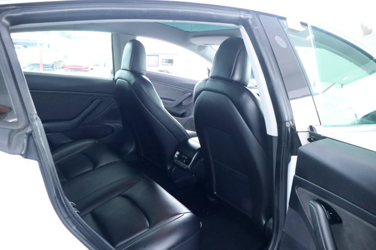 Used 2019 Tesla Model 3 Standard Range Plus RWD image 31