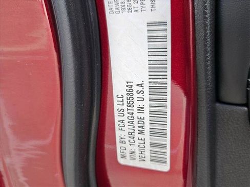 New 2026 Jeep Grand Cherokee L 2WD image 17