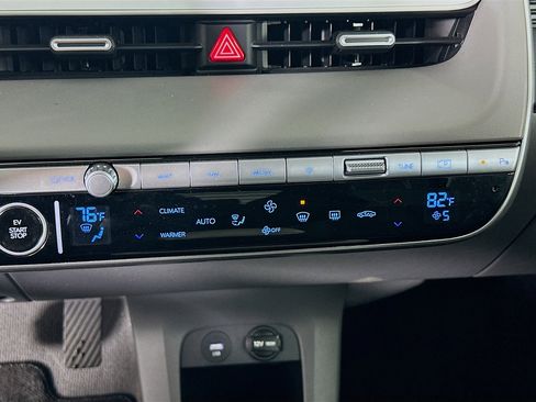 Used 2024 Hyundai Ioniq 5 SE RWD image 24