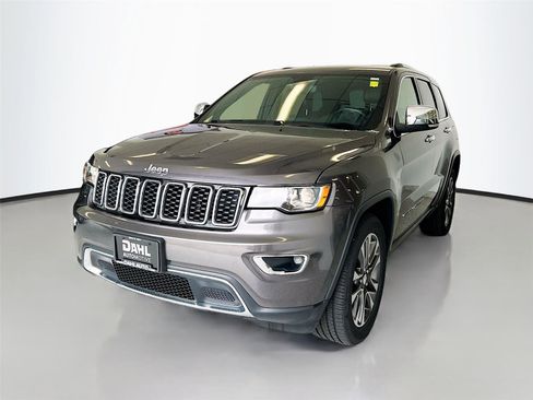 Used 2018 Jeep Grand Cherokee Limited AWD/4WD image 4