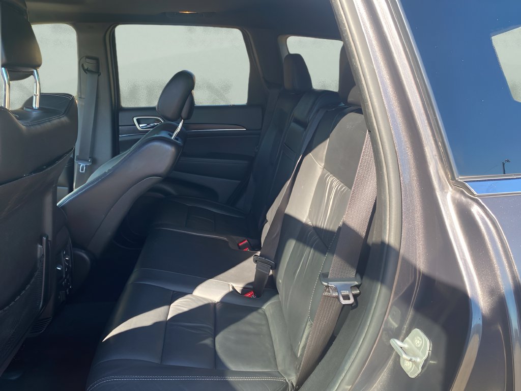Used 2014 Jeep Grand Cherokee Limited AWD/4WD image 12