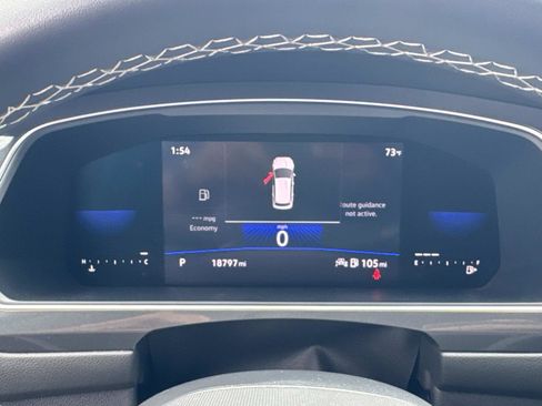 Certified 2023 Volkswagen Tiguan SE R-Line image 19