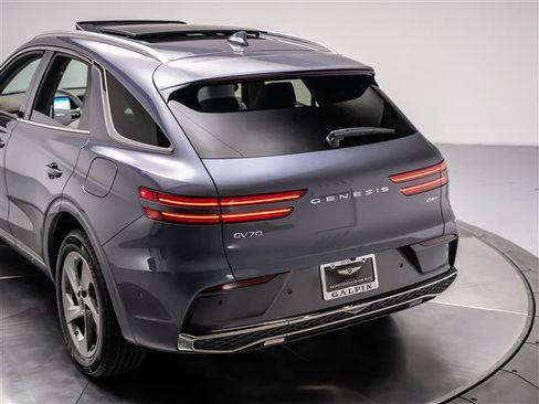New 2026 Genesis GV70 2.5T Advanced AWD/4WD image 31