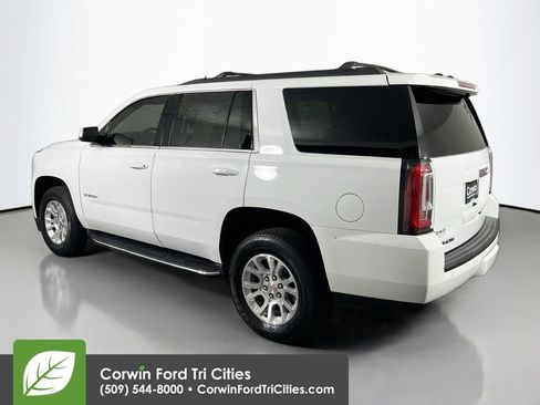 Used 2017 GMC Yukon SLT image 11