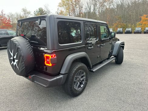 New 2026 Jeep Wrangler Unlimited Sport AWD/4WD image 6