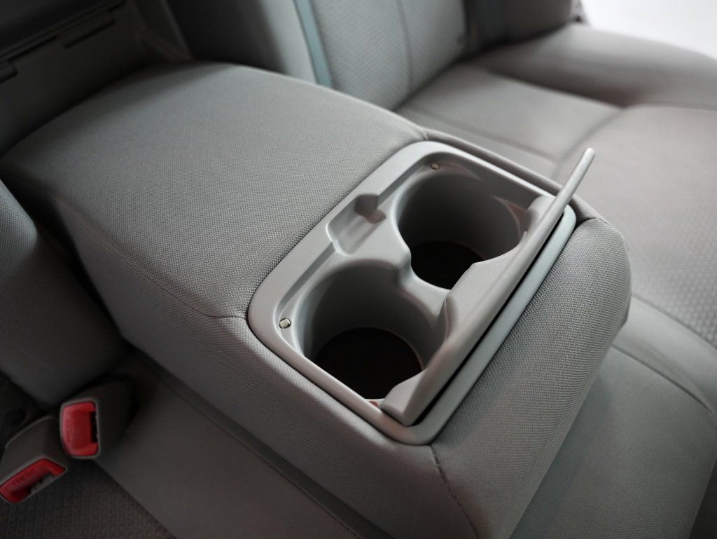 Used 2011 Toyota Camry SE w/ SE Extra-Value Pkg #1 FWD image 40