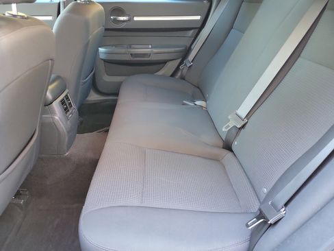 Used 2009 Dodge Charger SE image 18