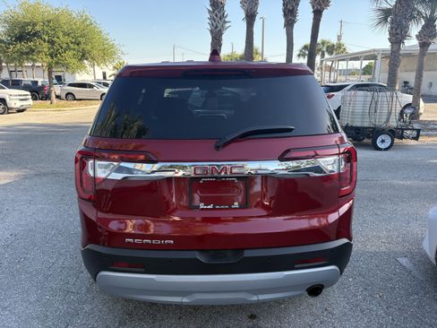 Used 2020 GMC Acadia SLE image 6