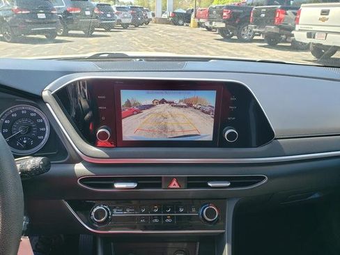 Used 2022 Hyundai Sonata SE FWD image 22