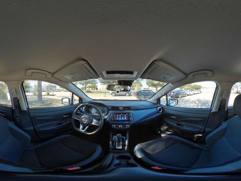 Used 2025 Nissan Versa SV image 42