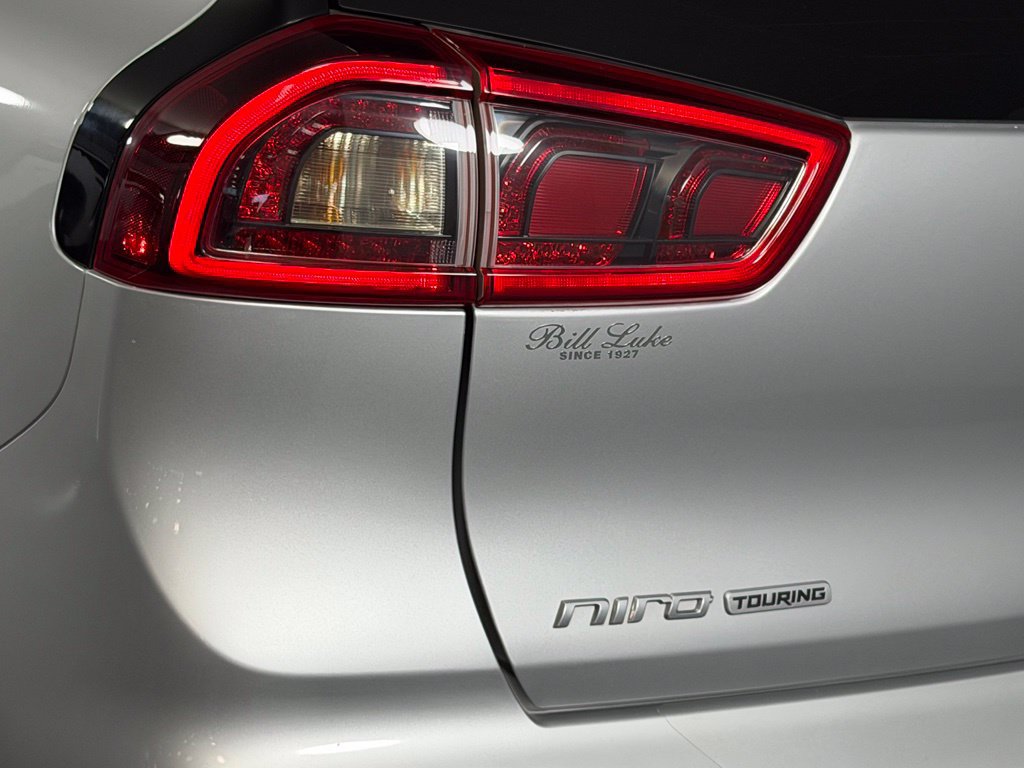 Used 2019 Kia Niro S Touring FWD image 12