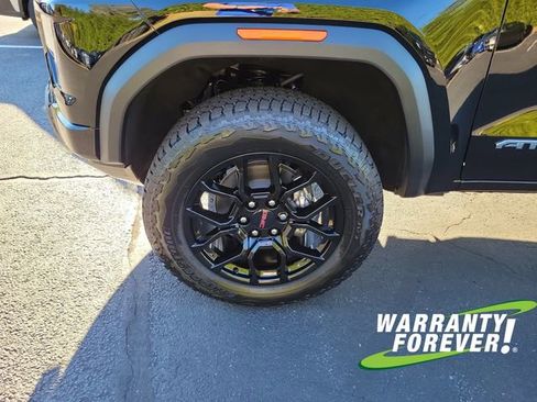 New 2026 GMC Canyon AT4 w/ AT4 Premium Package image 18