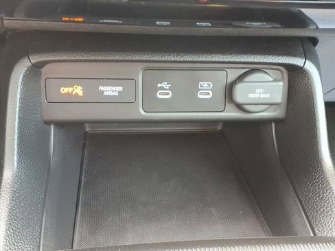 Used 2025 Honda Civic Sport image 23