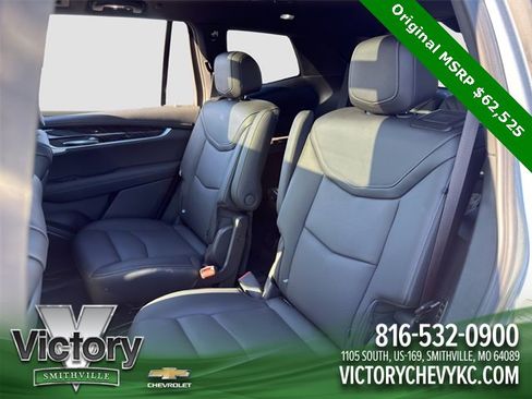 Used 2024 Cadillac XT6 Premium Luxury w/ Technology Package image 13