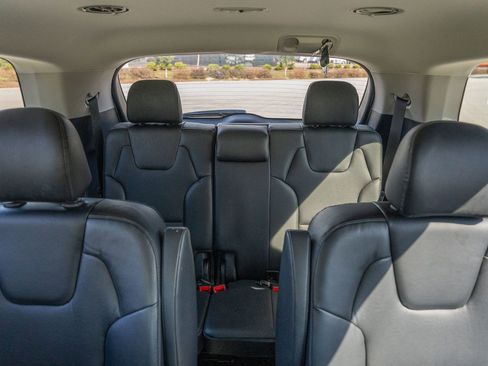 Used 2023 Kia Telluride S image 14