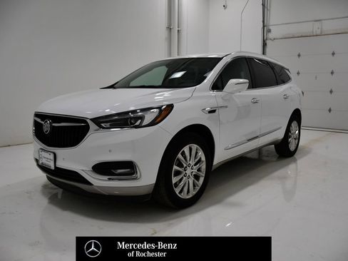 Used 2021 Buick Enclave Premium w/ Surround and Sites Package image 1