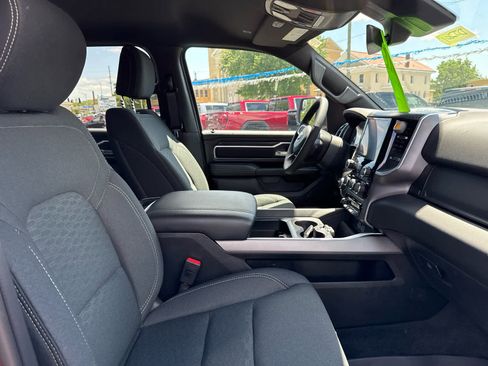 Used 2025 RAM 1500 Big Horn AWD/4WD image 20