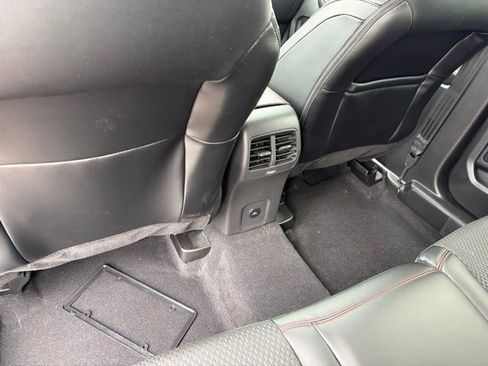 New 2026 Ford Escape ST-Line w/ Tech Pack #1 AWD/4WD image 9