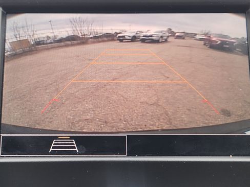 Used 2024 Chevrolet Equinox LT image 14