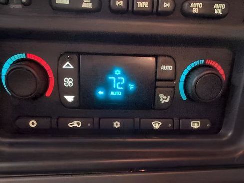 Used 2005 GMC Sierra 1500 SLT w/ Light Duty Power Package image 14