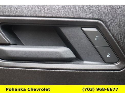 Used 2025 Chevrolet Colorado Trail Boss AWD/4WD image 21