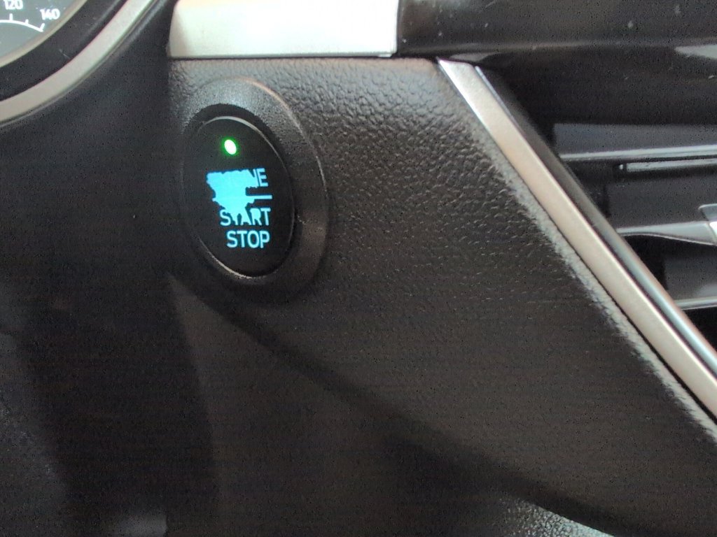 Used 2022 Ford Escape SE w/ Convenience Package AWD/4WD image 17