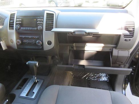 Used 2014 Nissan Xterra S image 27