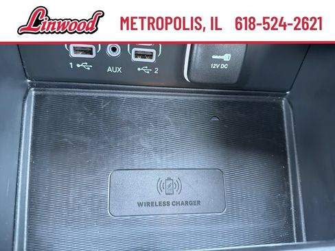 Used 2024 Jeep Grand Cherokee Altitude AWD/4WD image 24