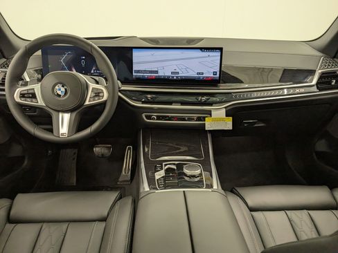 New 2026 BMW X5 xDrive40i w/ M Sport Package image 17