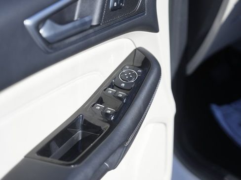 Used 2016 Ford Edge Titanium w/ Equipment Group 301A image 29