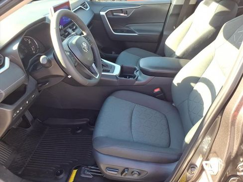 New 2025 Toyota RAV4 XLE image 3
