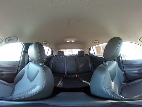 Used 2025 Buick Encore GX Preferred FWD image 43