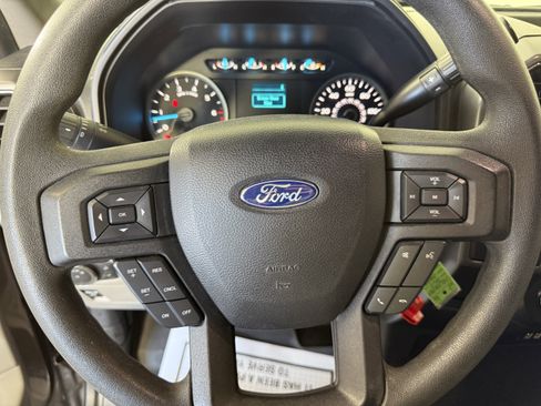 Certified 2019 Ford F150 XLT image 26