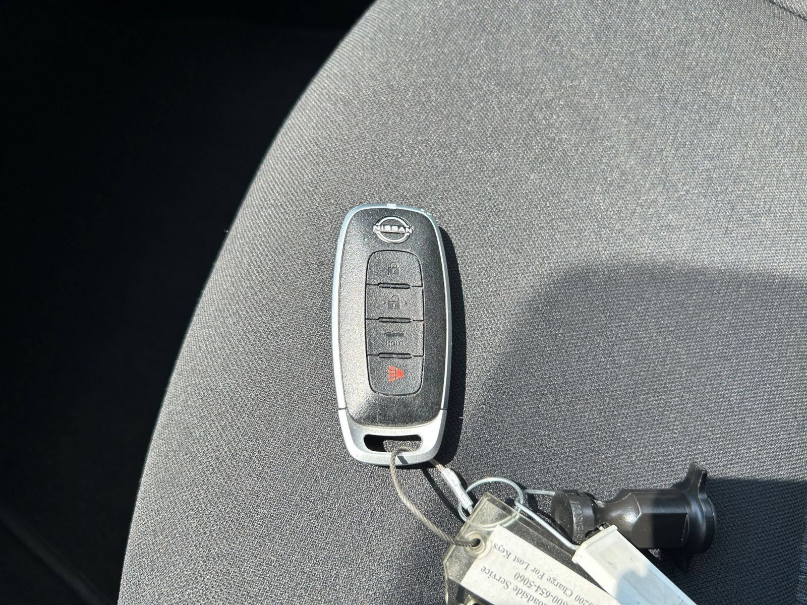 Used 2025 Nissan Sentra SV FWD image 18