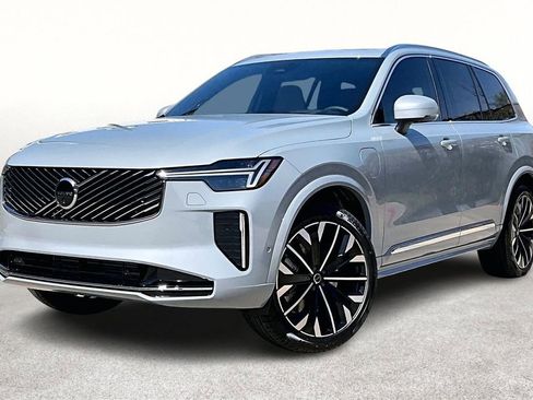 New 2026 Volvo XC90 T8 Ultra w/ Protection Package Premier AWD/4WD image 2