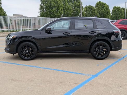 Used 2023 Honda HR-V Sport image 9