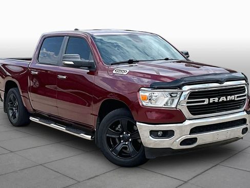 Used 2019 RAM 1500 Big Horn RWD image 3