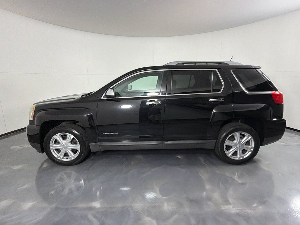 Used 2017 GMC Terrain SLT FWD image 8