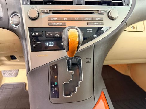 Used 2011 Lexus RX 350 2WD w/ Premium Pkg image 24