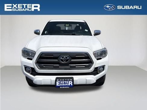 Used 2017 Toyota Tacoma Limited w/ Tow Package AWD/4WD image 2