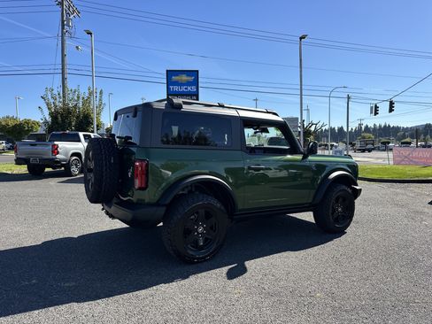 Used 2024 Ford Bronco Black Diamond image 6